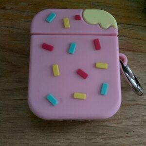 Cupcake AirPod case
